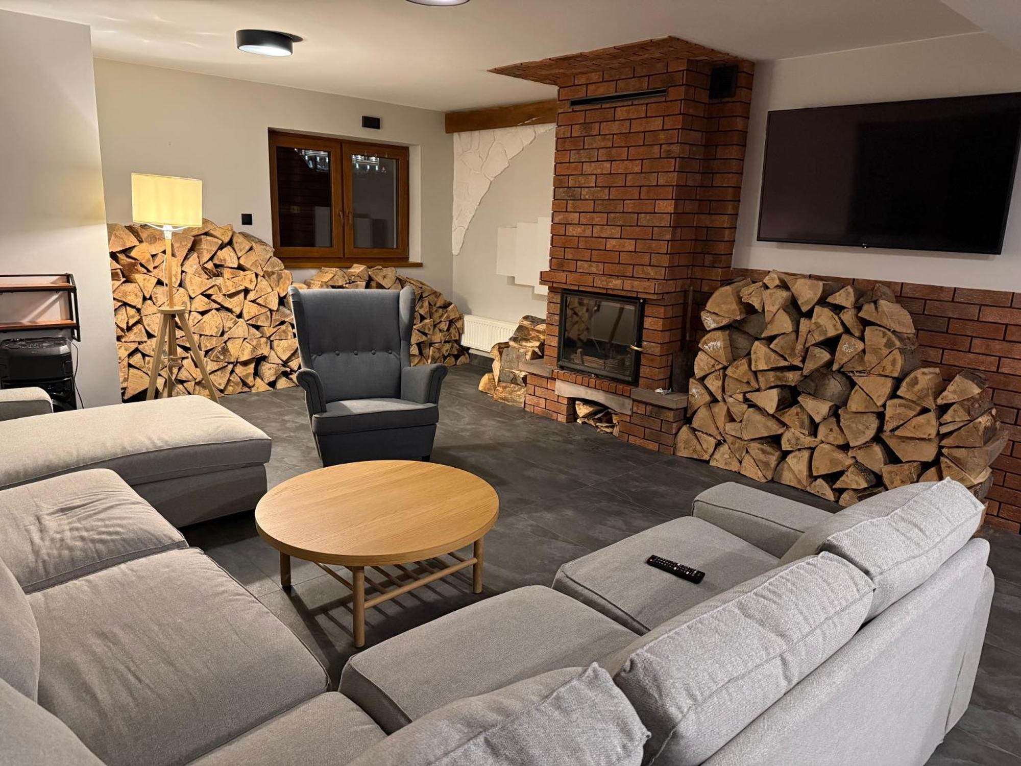Villa 84 & Apartments - Sauna & Jacuzzi — Zdjęcia 3